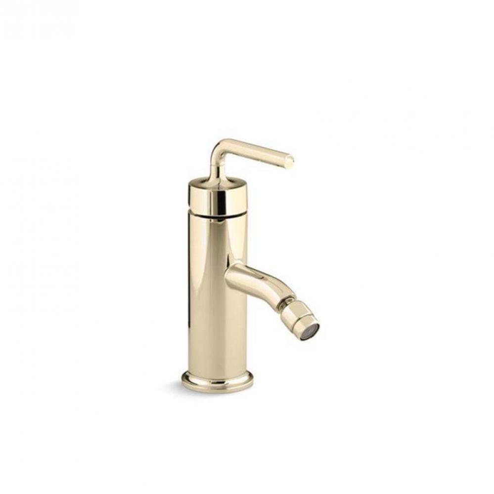 Purist® Horizontal swivel spray aerator bidet faucet with straight lever handle