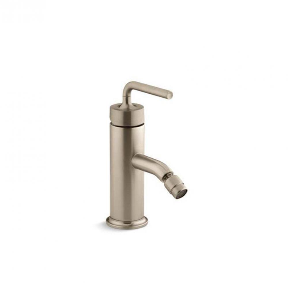 Purist® Horizontal swivel spray aerator bidet faucet with straight lever handle